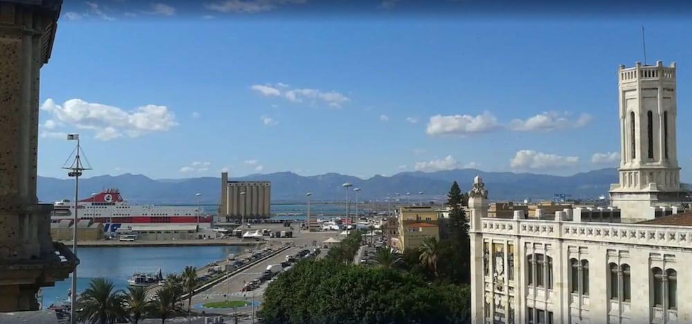 Hotel Due Colonne Cagliari Exterior photo